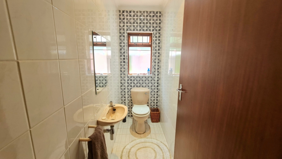3 Bedroom Property for Sale in Old Place Western Cape